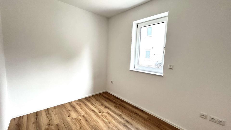 Etagenwohnung Mengkofen - 4 Zimmer, 88 m&sup2;, 915&euro; | Angebot:26533456