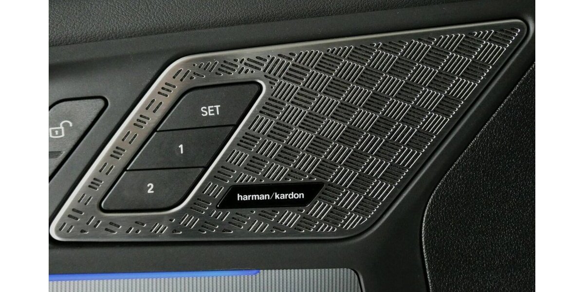 BMW 218 Active Tourer d MSport AHK,Pan.DachNP:56.830 21.998 km 32.590 &euro; Landshut 84030