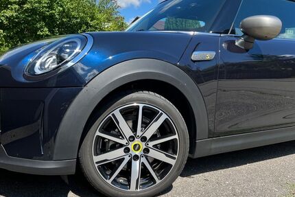Mini Cooper SE 29.900 km 17.900 &euro; Dingolfing 84130