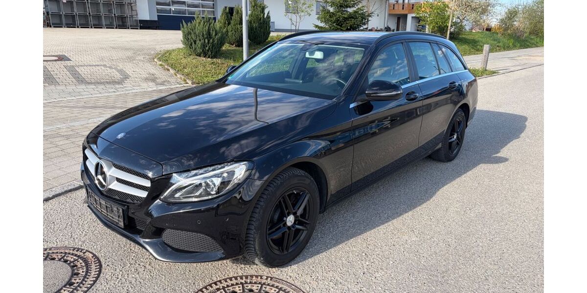 Mercedes-Benz C 220 154.000 km 13.900 &euro; Inning am Holz 84416