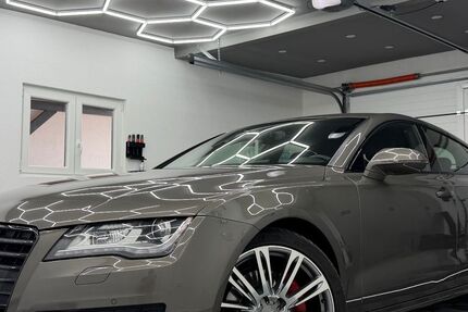 Audi A7 180.000 km 17.950 &euro; Altdorf 84032