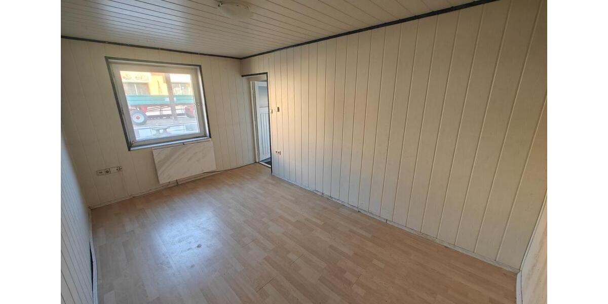 Einfamilienhaus Wildenberg - 7 Zimmer, 220 m&sup2;, 1.700&euro; | Angebot:25907276
