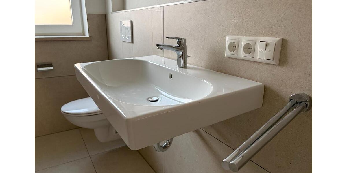 Etagenwohnung Dingolfing - 3.5 Zimmer, 99 m&sup2;, 1.150&euro; | Angebot:25860462