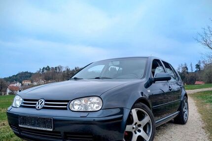 VW Golf 245.000 km 3.300 &euro; Adlkofen 84166