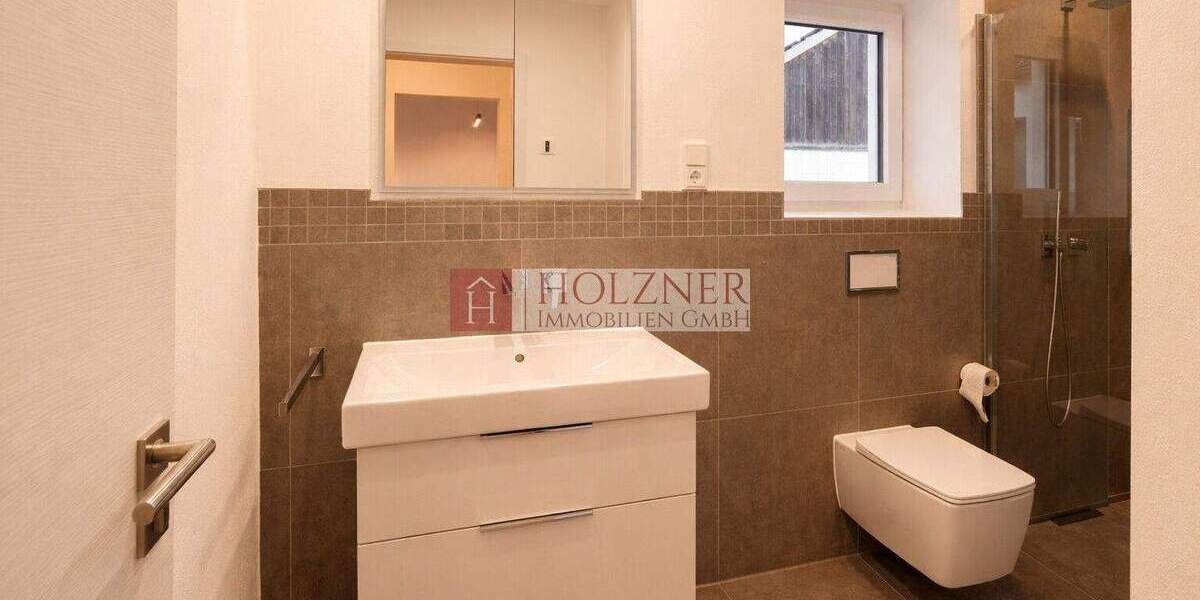 Einfamilienhaus Aham Loizenkirchen - 6 Zimmer, 154 m&sup2;, 1.800&euro; | Angebot:25748934