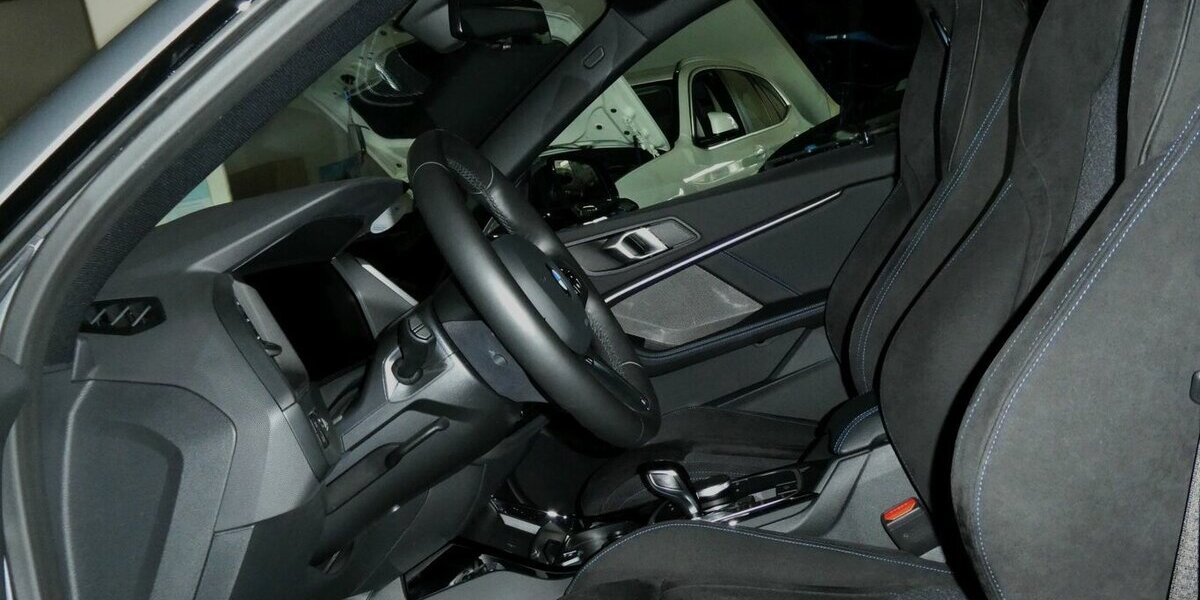 BMW 218 Gran Coupe 218i MSport MSportsitze,NP:56.300 24.998 km 28.990 &euro; Landshut 84030