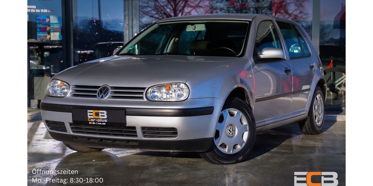 VW Golf 95.000 km 2.890 &euro; Ergolding 84030