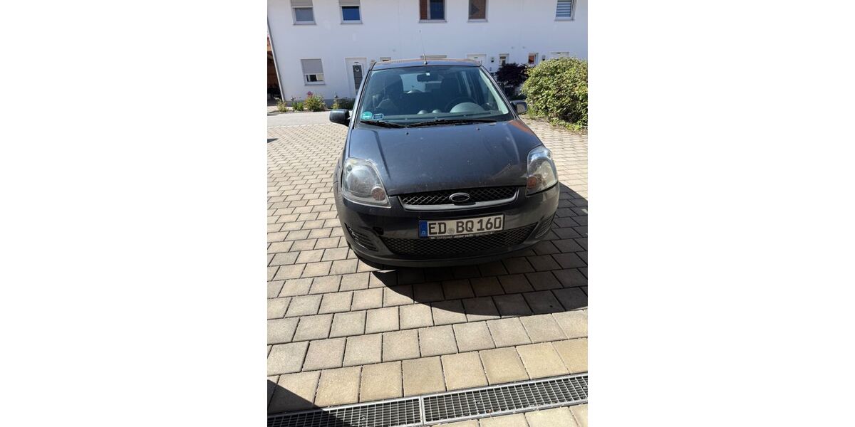 Ford Fiesta 142.554 km 1.950 &euro; Fraunberg 85447