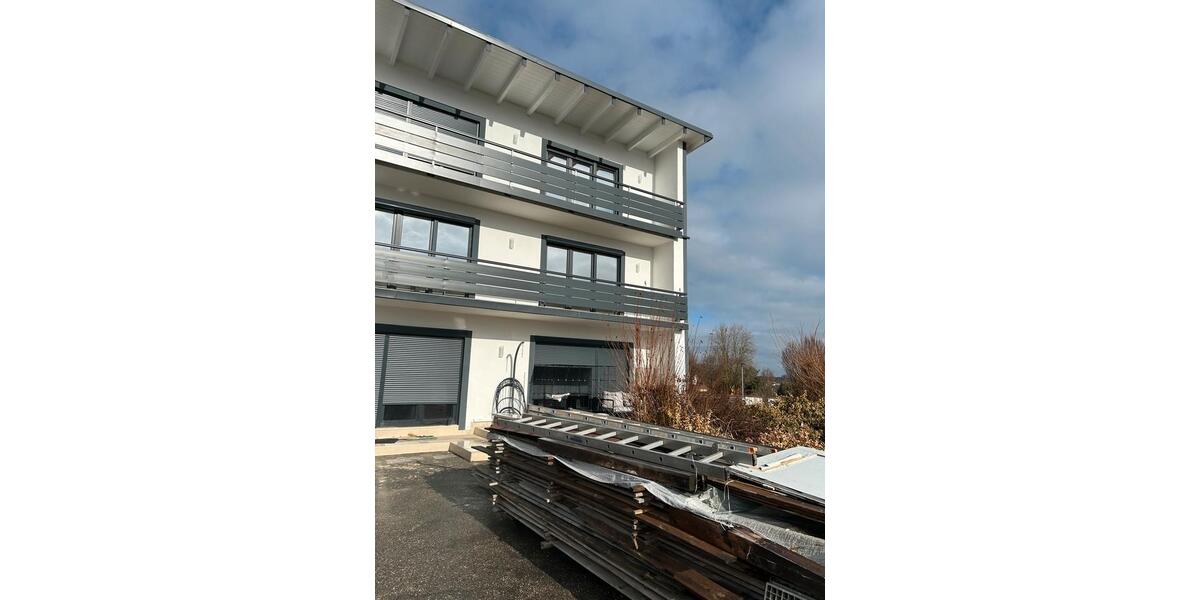 Erdgeschoßwohnung Gerzen - 3 Zimmer, 70 m&sup2;, 1.000&euro; | Angebot:24827442