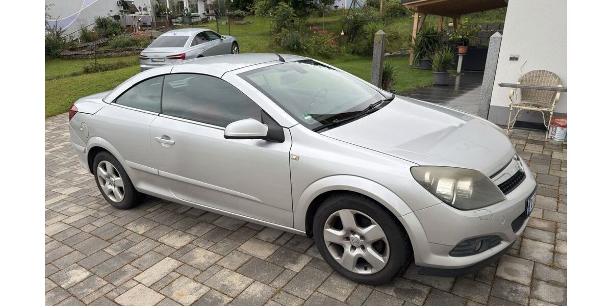Opel Astra 200.000 km 2.500 &euro; Velden 84149