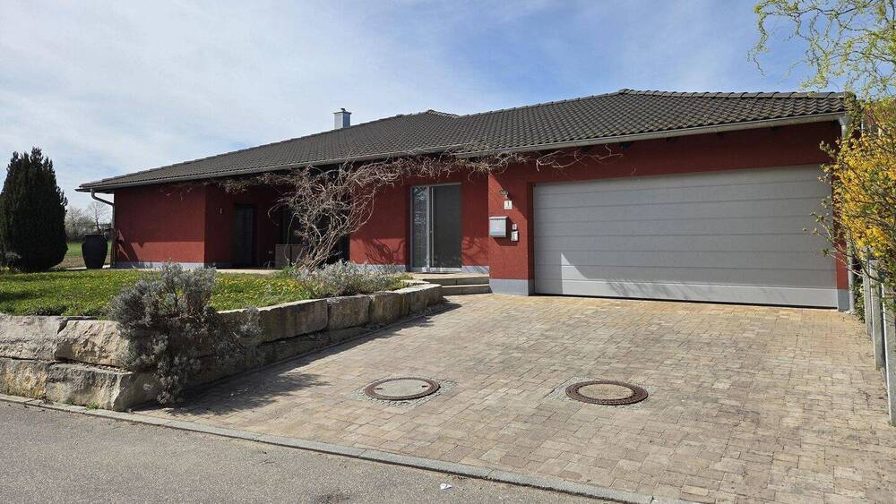 Einfamilienhaus Essenbach - 6 Zimmer, 182 m&sup2;, 695.000&euro; | Angebot:26360191