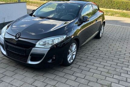 Renault Megane 148.784 km 3.690 &euro; Mallersdorf-Pfaffenberg 84066