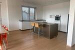 Einfamilienhaus Bruckberg - 3 Zimmer, 145 m&sup2;, 1.600&euro; | Angebot:26478221