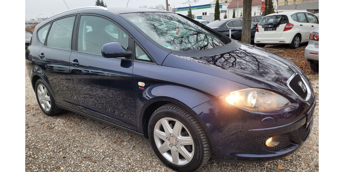 Seat Altea 216.000 km 3.990 &euro; Landshut 84030