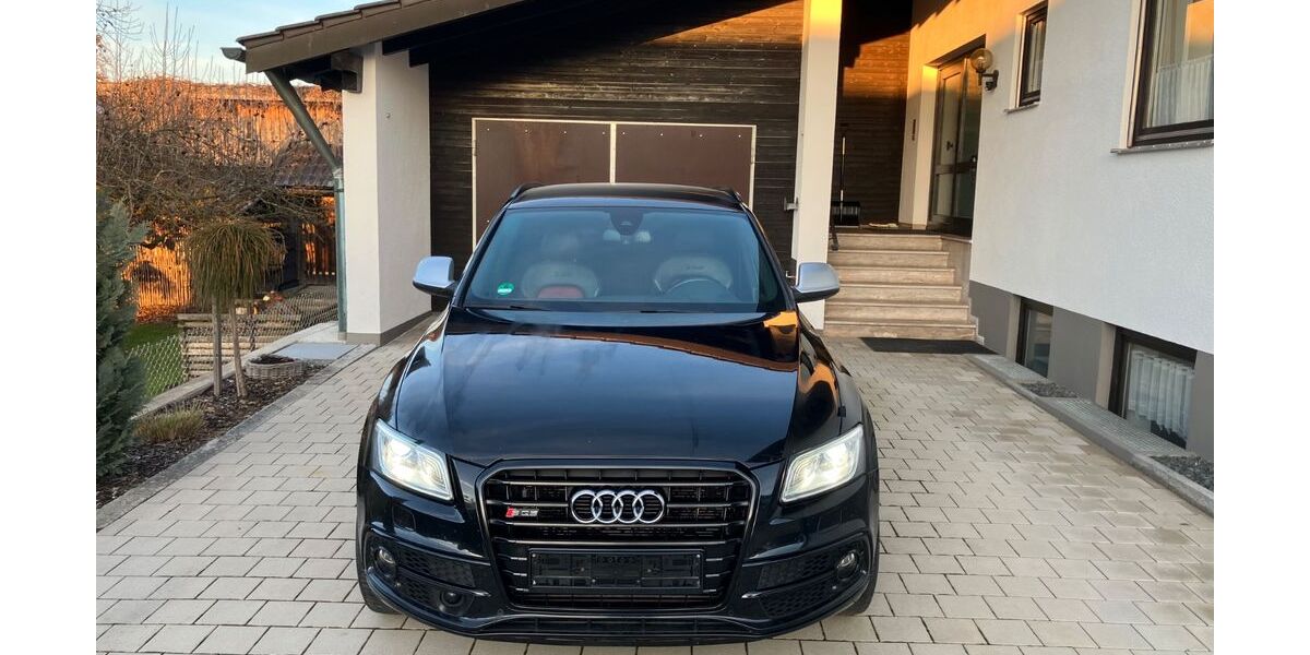 Audi SQ5 217.000 km 15.999 &euro; Pfeffenhausen 84076