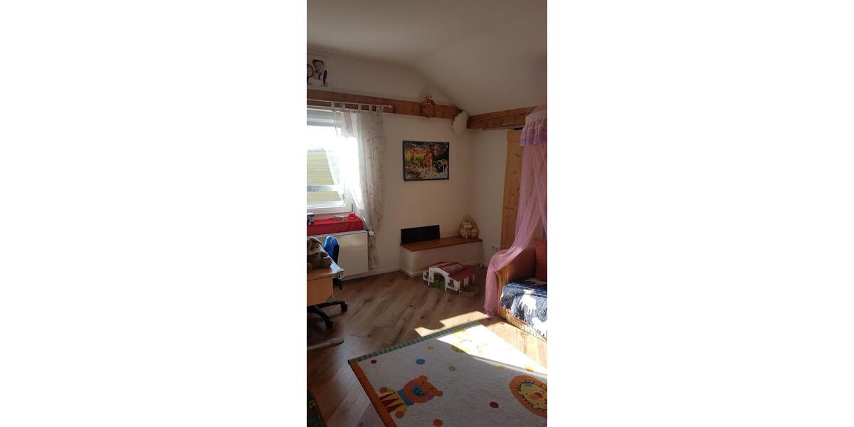 Einfamilienhaus Mengkofen - 11 Zimmer, 226 m&sup2;, 549.000&euro; | Angebot:26947792