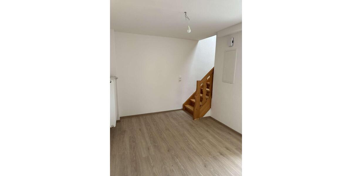 Erdgeschoßwohnung Wörth an der Isar - 3 Zimmer, 85 m&sup2;, 995&euro; | Angebot:26258944