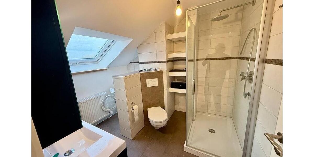 Dachgeschoßwohnung Dorfen - 2 Zimmer, 50 m&sup2;, 750&euro; | Angebot:27617654