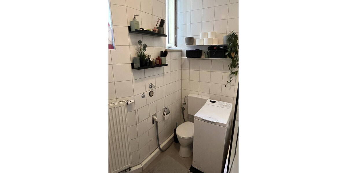 Etagenwohnung Landshut Achdorf - 3 Zimmer, 93 m&sup2;, 930&euro; | Angebot:26486858