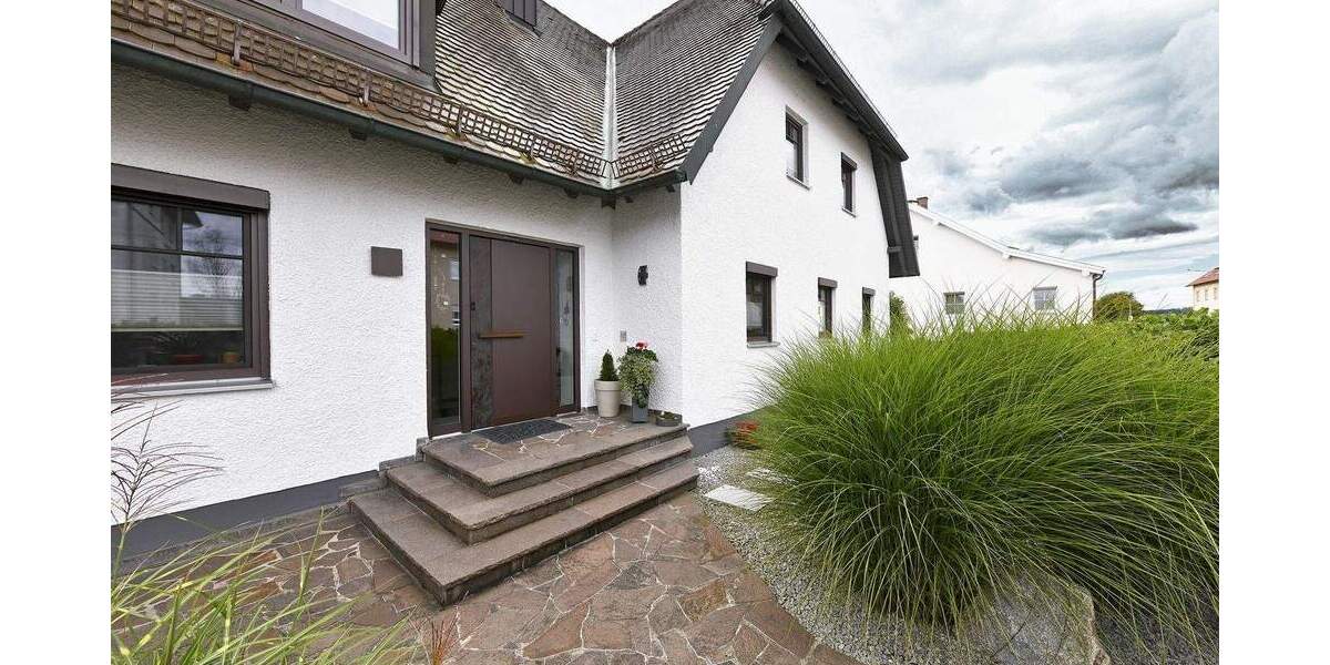 Einfamilienhaus Neufahrn Asenkofen - 5 Zimmer, 270 m&sup2;, 920.000&euro; | Angebot:25779501