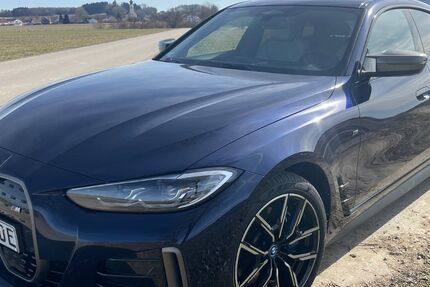 BMW i4 32.000 km 45.900 &euro; Bockhorn 85461