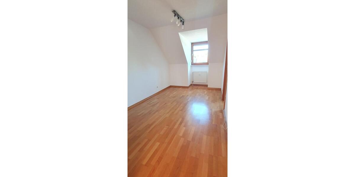 Etagenwohnung Landshut Landshut-West - 2.5 Zimmer, 67 m&sup2;, 295.000&euro; | Angebot:27598356