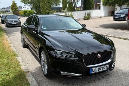 Jaguar XF 71.061 km 22.000 &euro; Essenbach 84051