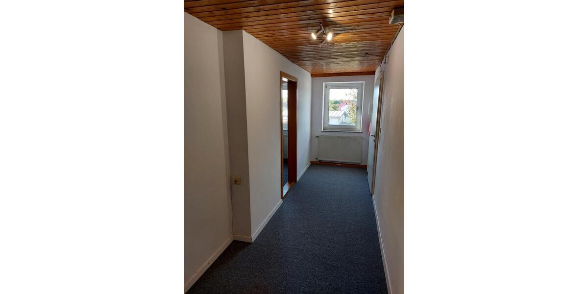 Dachgeschoßwohnung Landshut Landshut-West - 2 Zimmer, 53 m&sup2;, 636&euro; | Angebot:25823272