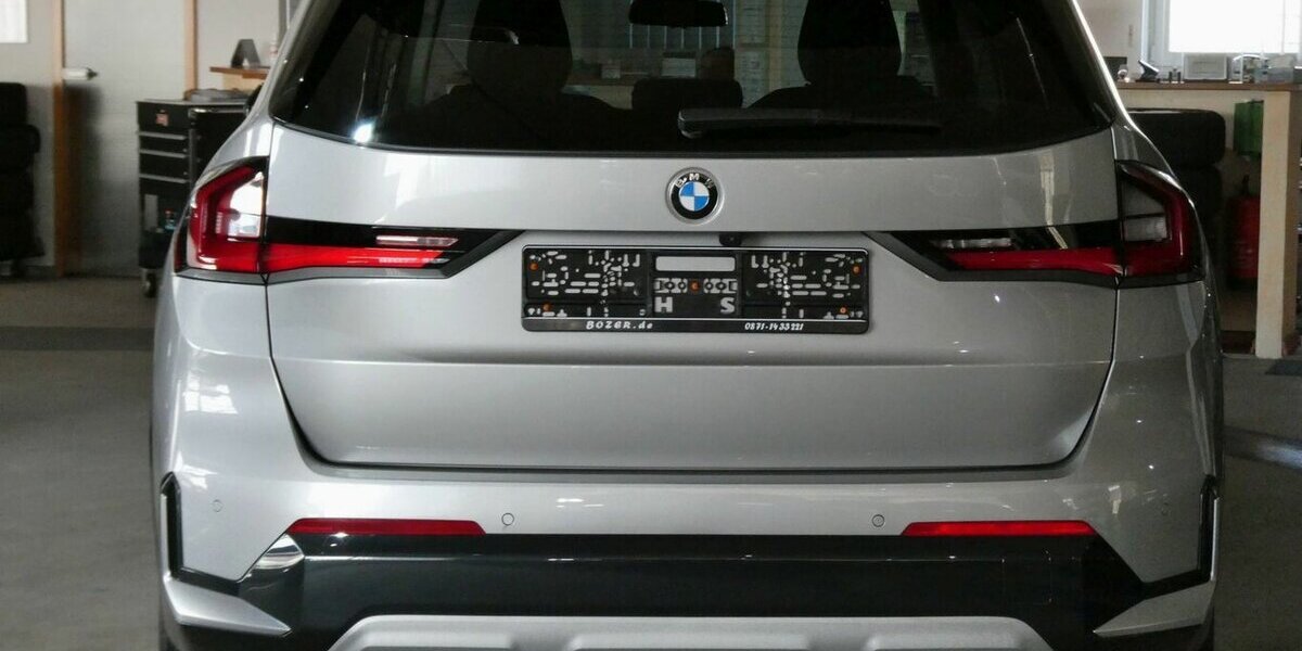 BMW X1 23dxDrive x-Line AHK,Pan-Dach,H&K,Leder 28.900 km 41.590 &euro; Landshut 84030