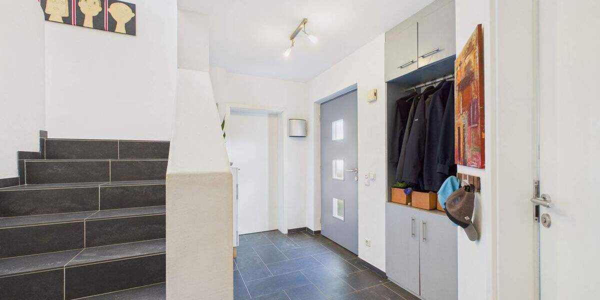 Einfamilienhaus Essenbach - 6 Zimmer, 185 m&sup2;, 875.000&euro; | Angebot:25650263