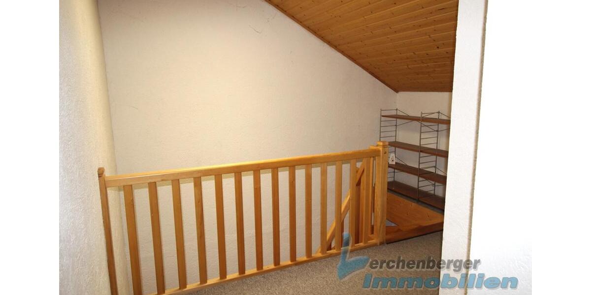 Einfamilienhaus Moosthenning - 7 Zimmer, 250 m&sup2;, 1.850&euro; | Angebot:25340470