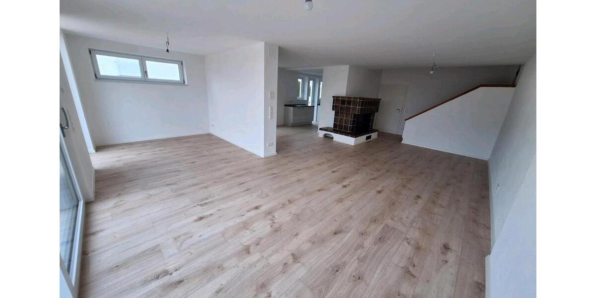 Erdgeschoßwohnung Taufkirchen (Vils) - 5 Zimmer, 165 m&sup2;, 1.950&euro; | Angebot:24363731