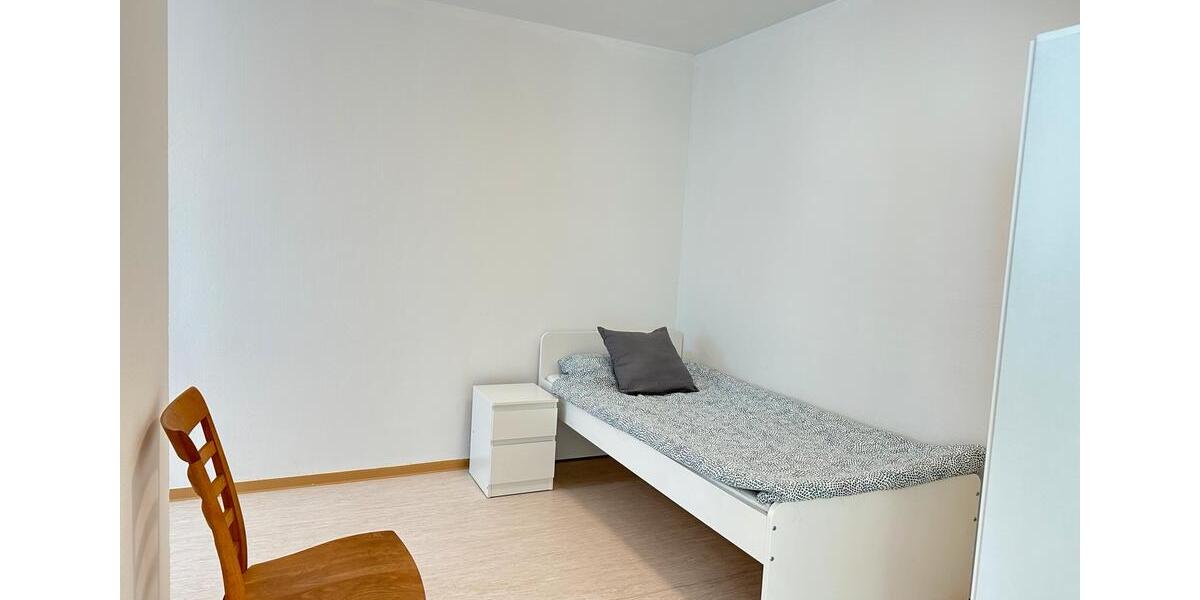 Etagenwohnung Landshut - 2 Zimmer, 43 m&sup2;, 1.000&euro; | Angebot:26445817