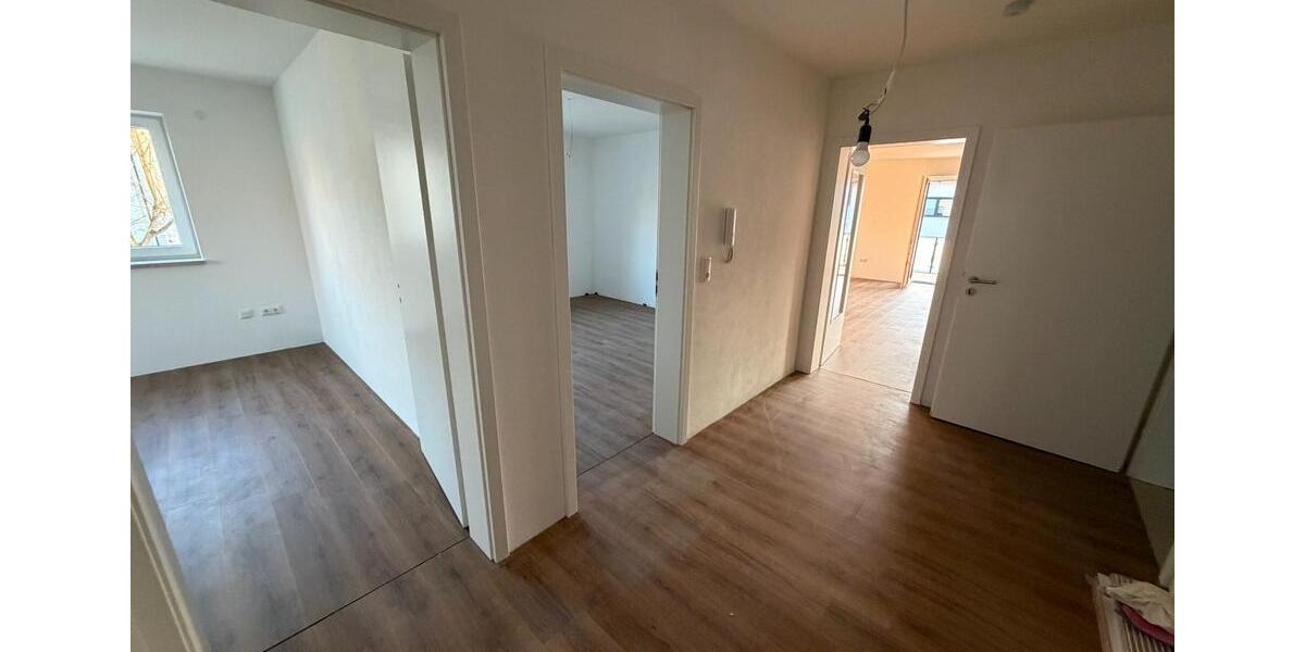 Etagenwohnung Dingolfing - 3.5 Zimmer, 99 m&sup2;, 1.150&euro; | Angebot:25860462
