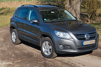 VW Tiguan 233.000 km 6.200 &euro; Buchbach 84428
