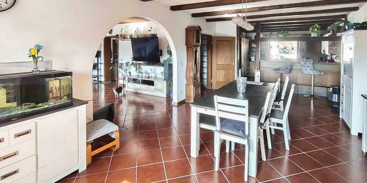 Einfamilienhaus Velden - 7 Zimmer, 270 m&sup2;, 749.000&euro; | Angebot:25928990