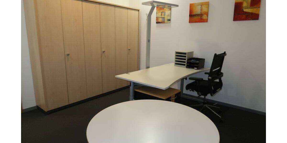 Gewerbeobjekt Geisenhausen - 5 Zimmer, 1.400&euro; | Angebot:25667283