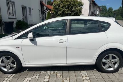 Seat Leon 125.000 km 5.000 &euro; Altdorf 84032