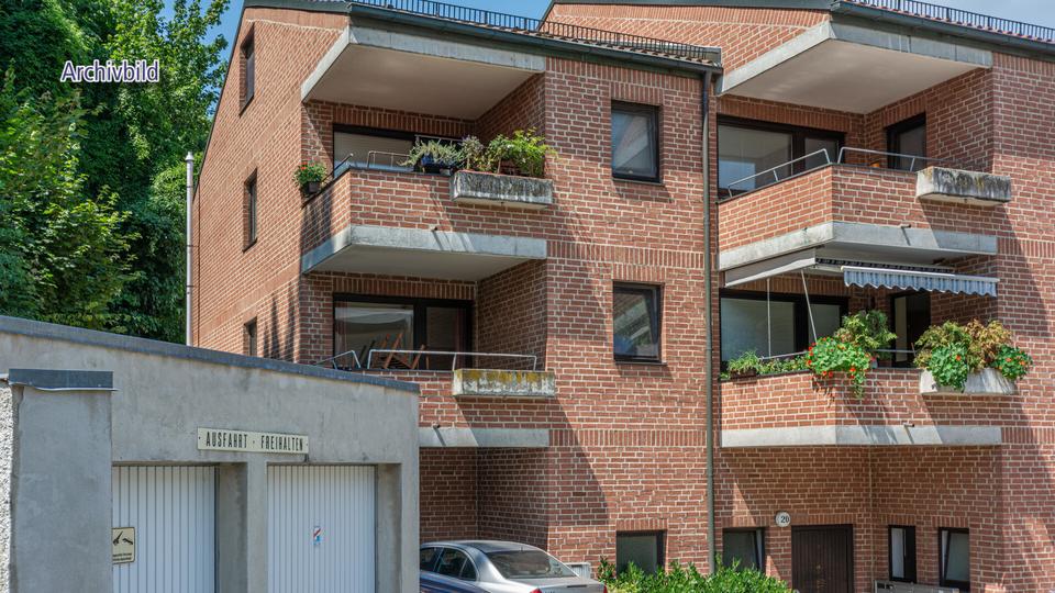 Etagenwohnung Kumhausen - 3 Zimmer, 86 m&sup2;, 860&euro; | Angebot:25809902