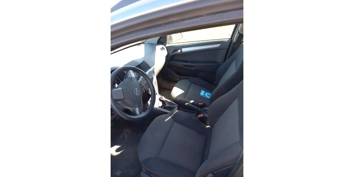 Opel Astra 200.300 km 999 &euro; Rottenburg an der Laaber 84056