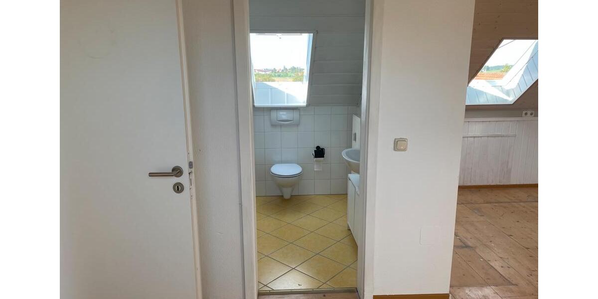 Dachgeschoßwohnung Taufkirchen (Vils) - 2 Zimmer, 60 m&sup2;, 900&euro; | Angebot:25807328