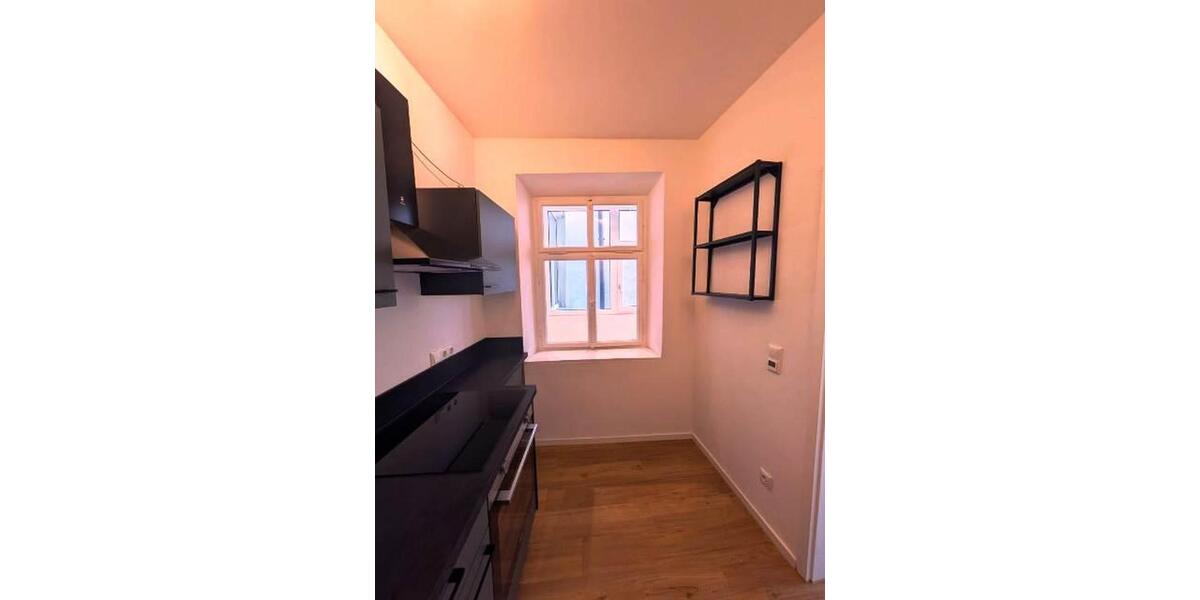Etagenwohnung Landshut - 3 Zimmer, 78 m&sup2;, 1.210&euro; | Angebot:26014397