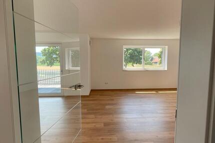 Wohnung Kumhausen - 4 Zimmer, 104 m&sup2;, 1.300&euro; | Angebot:26604798