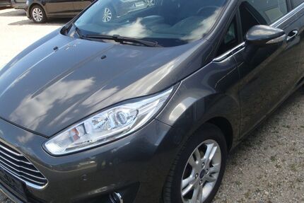 Ford Fiesta 146.678 km 5.850 &euro; Neufahrn 84088