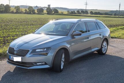 Skoda Superb 228.233 km 14.000 &euro; Essenbach 84051