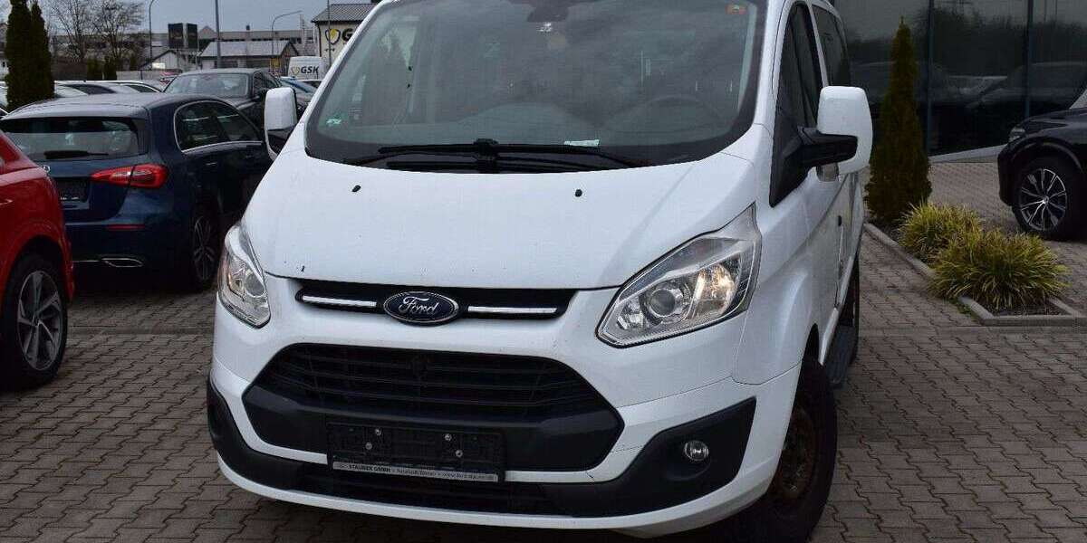 Ford Tourneo Custom 262.977 km 7.950 &euro; Altdorf - Landshut 84032