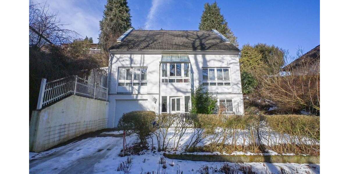 Einfamilienhaus Landshut Achdorf - 7 Zimmer, 182 m&sup2;, 649.800&euro; | Angebot:25669412