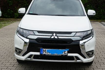 Mitsubishi Plug-in Hybrid Outlander 54.375 km 22.500 &euro; Dorfen 84405
