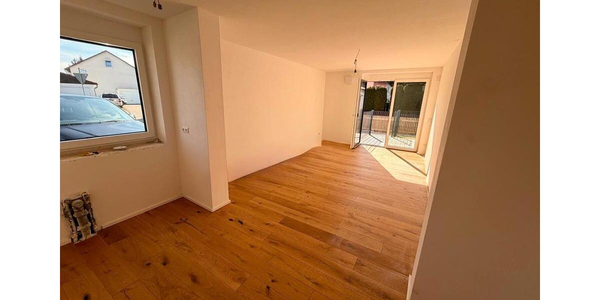 Etagenwohnung Vilsbiburg - 3.5 Zimmer, 104 m&sup2;, 1.120&euro; | Angebot:26000062
