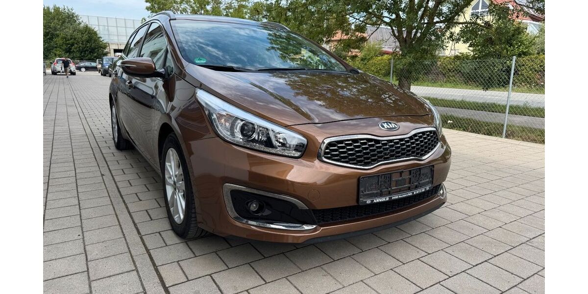 Kia ceed Sportswagon 51.200 km 12.590 &euro; Oberahrain 84051